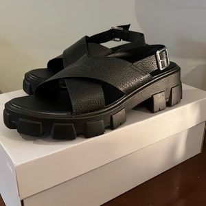 FRENCH CONNECTION sandals. Brand new. Never worn. Size 9. A bargain.